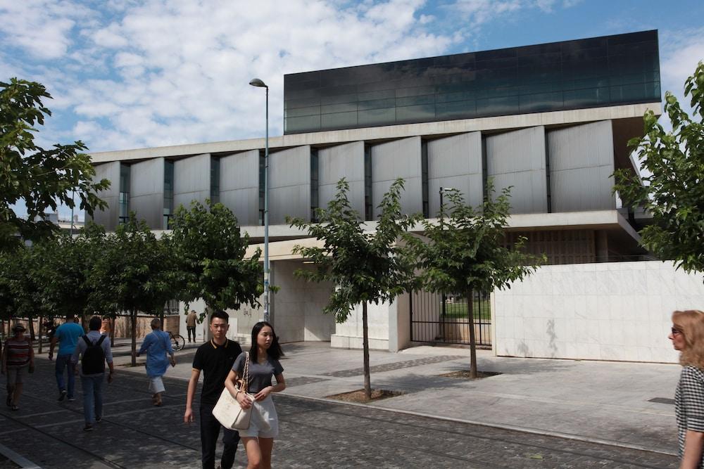 A Skip Away From The Acropolis Museum - 1 Bdrm Apartment Atena Exterior foto